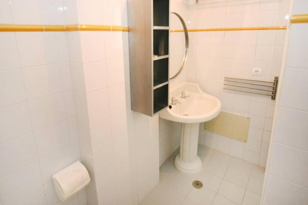 Casa A 50M Da Praia, Zona Central Da 纳扎雷 外观 照片